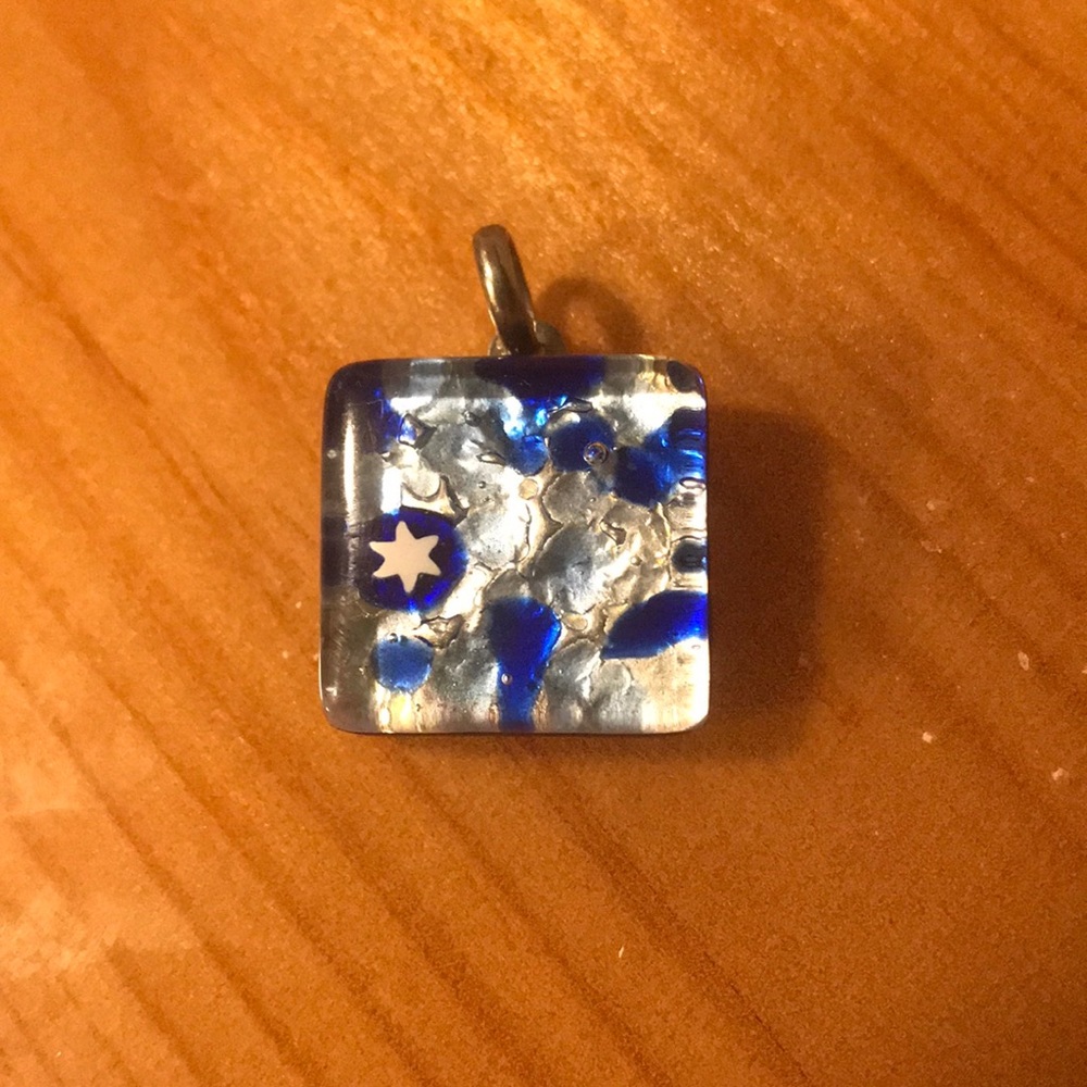 Murano glass necklace pendant
